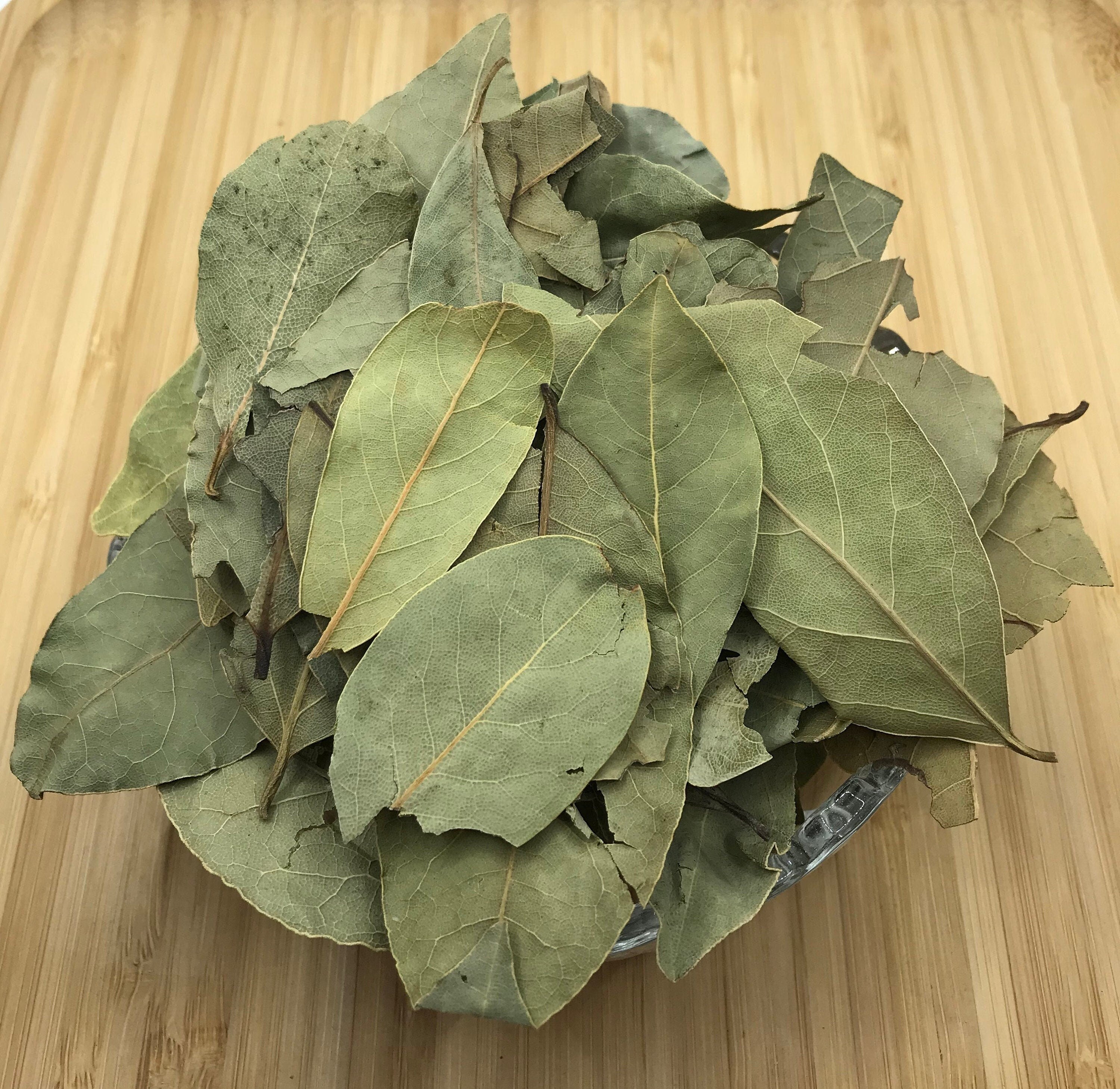 Organic Bay Leaf - Whole and Broken