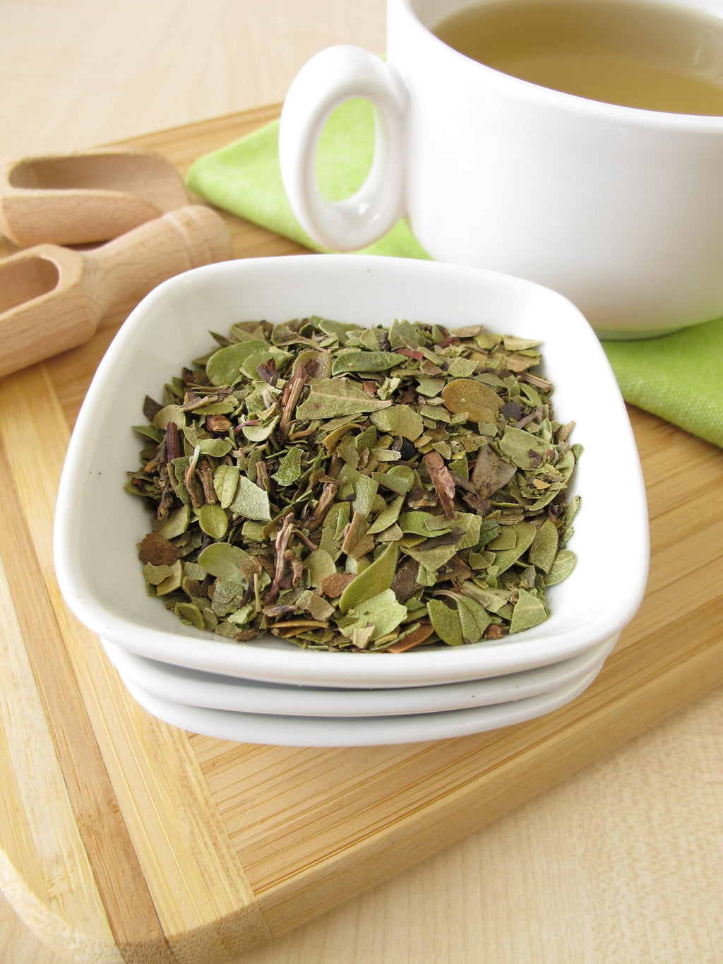 Organic Uva Ursi Leaf Tea: Herbal Brew